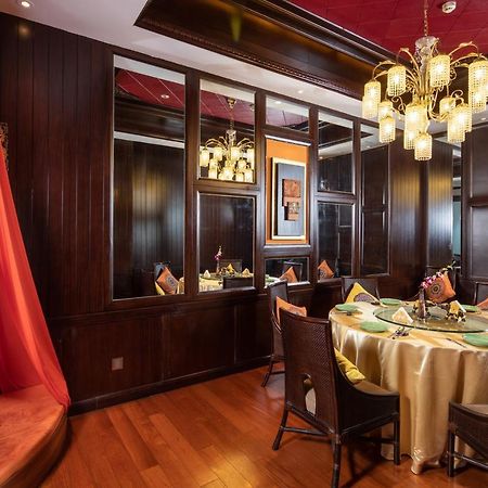 Готель Wyndham Grand Plaza Royale Colorful Yunnan Куньмін Екстер'єр фото